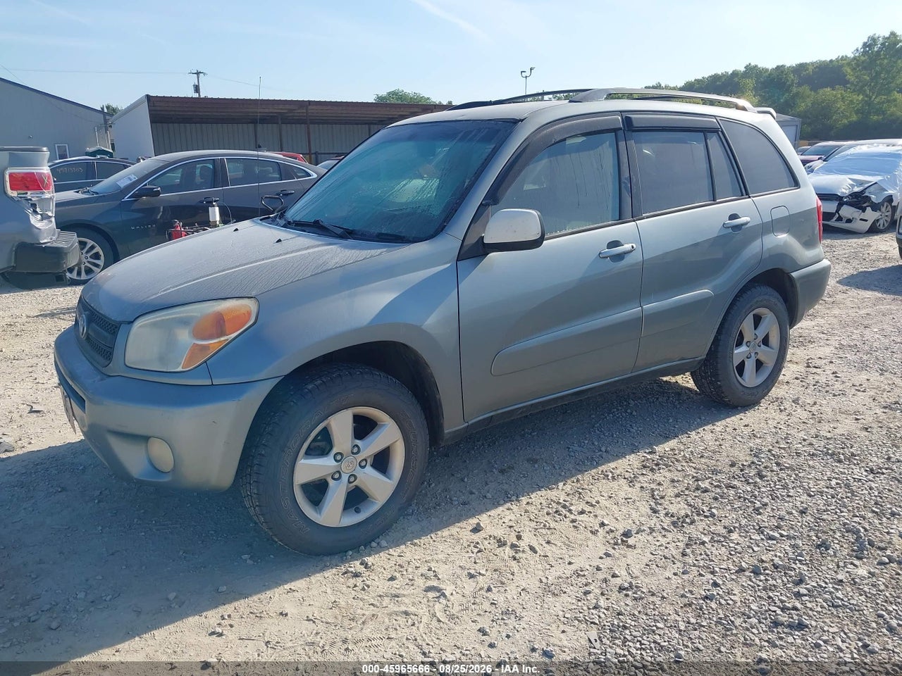 2005 TOYOTA RAV4 · 2/11