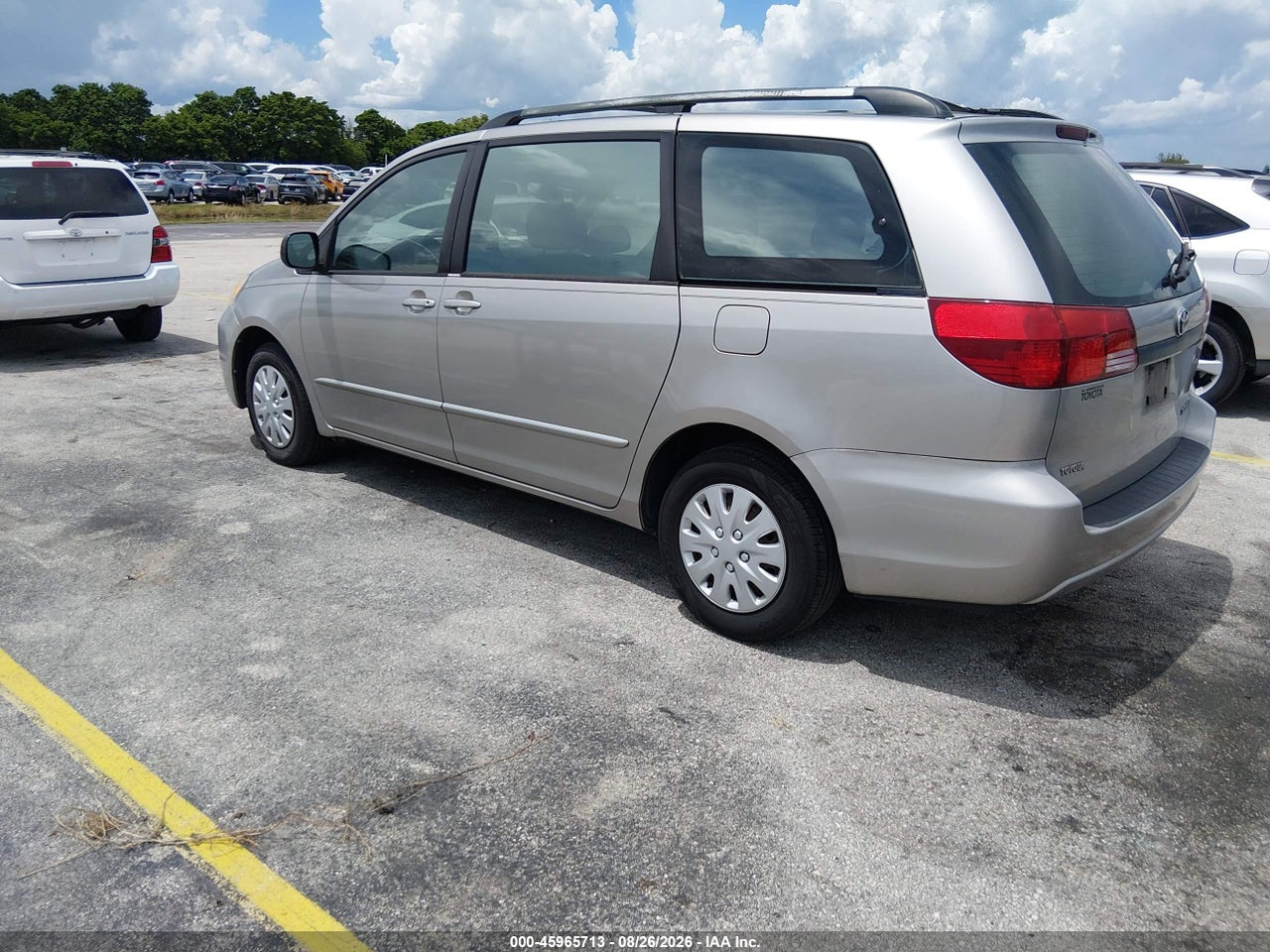 2005 TOYOTA SIENNA CE · 3/11