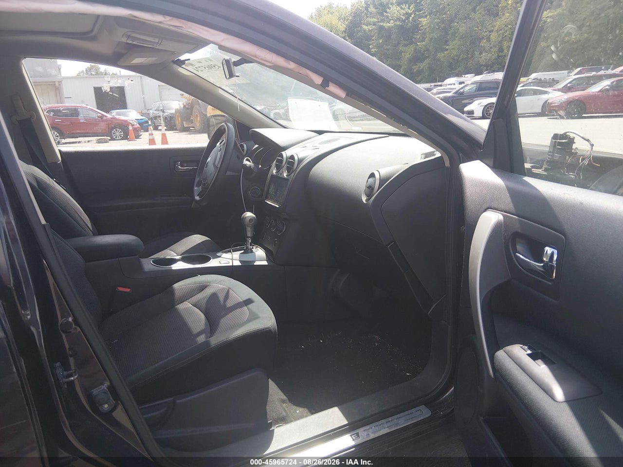 2013 NISSAN ROGUE SV · 5/11