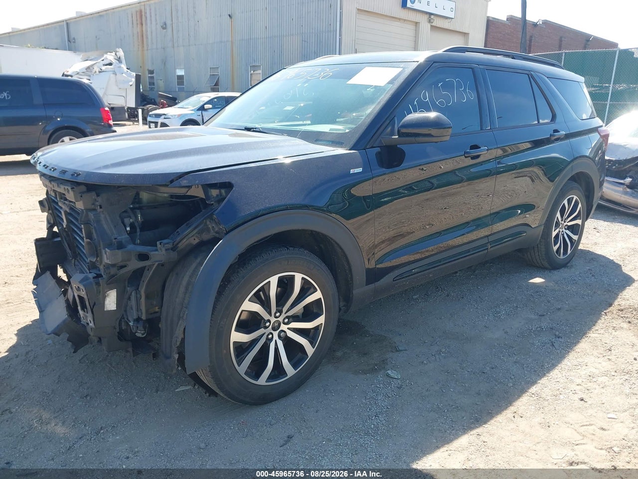2022 FORD EXPLORER ST-LINE · 2/11