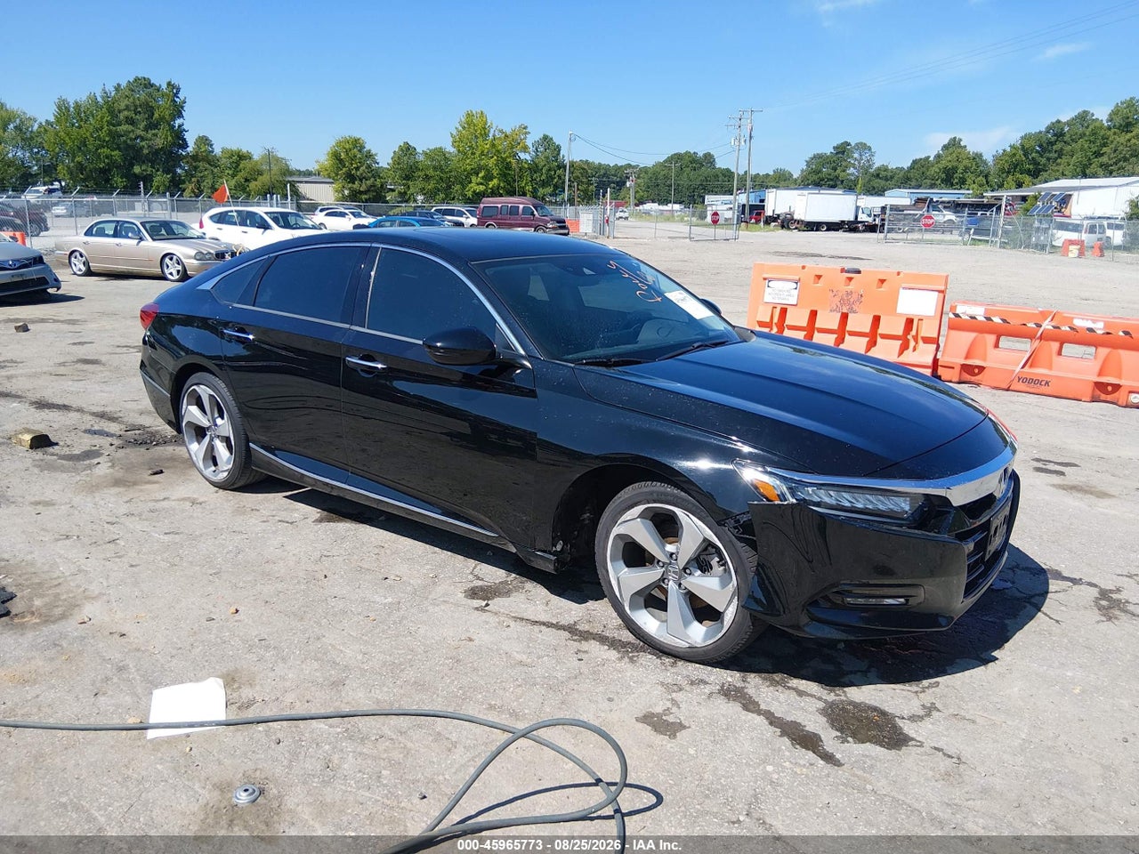 1HGCV1F94JA****** · 2018 HONDA ACCORD TOURING