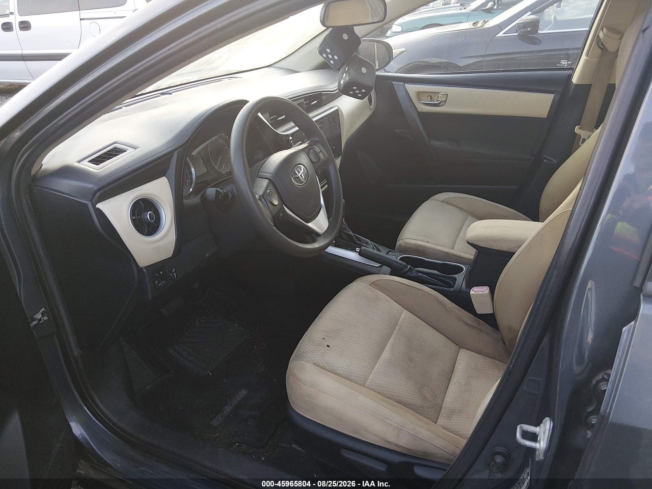 2018 TOYOTA COROLLA LE · 5/10