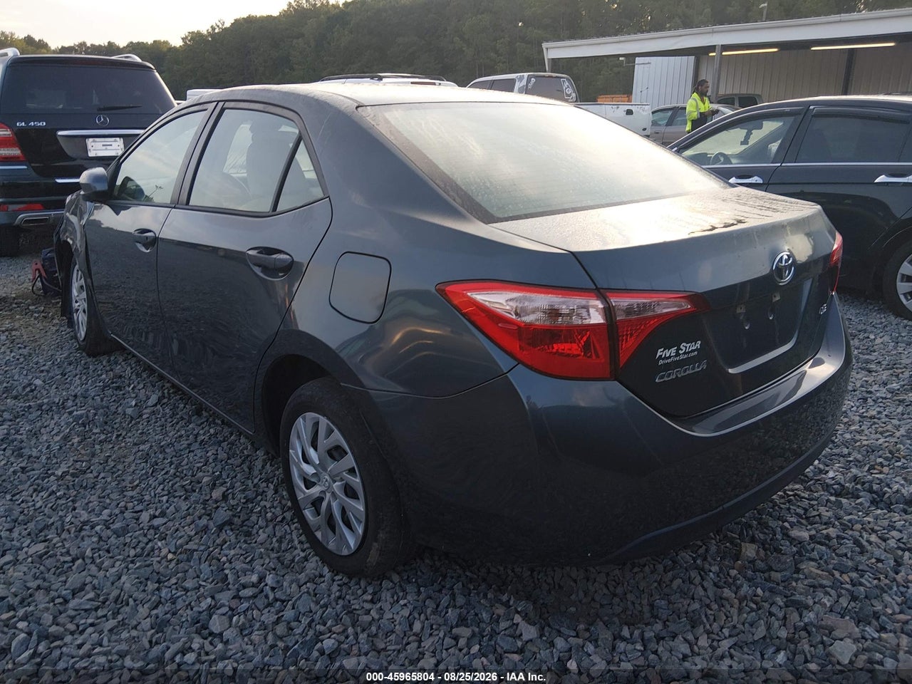 2018 TOYOTA COROLLA LE · 3/10