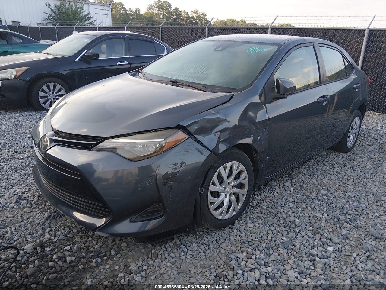 2018 TOYOTA COROLLA LE · 2/10