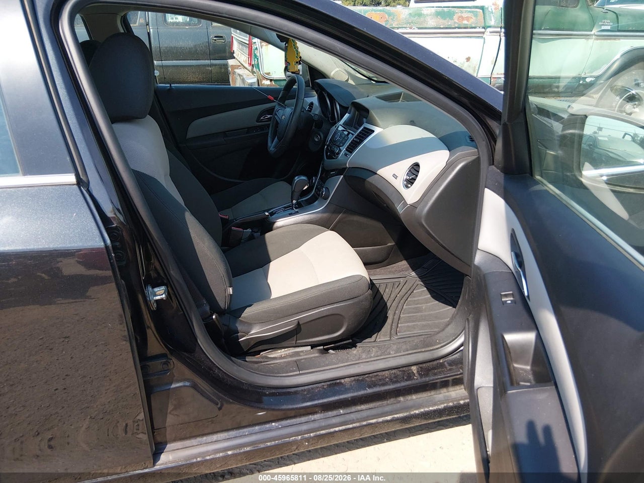 2012 CHEVROLET CRUZE LS · 5/11