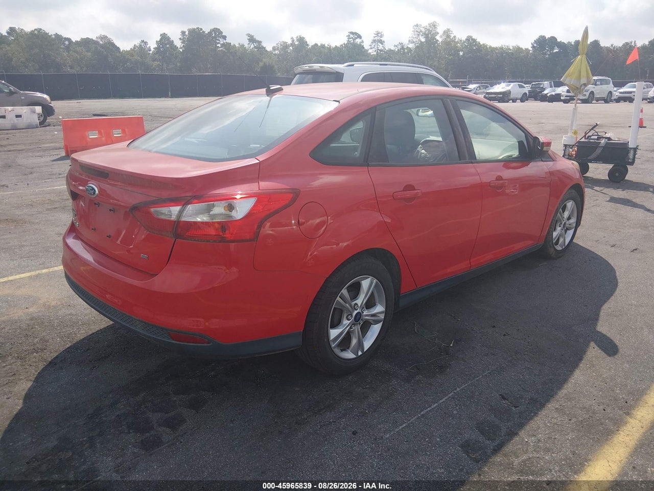 2014 FORD FOCUS SE · 4/11