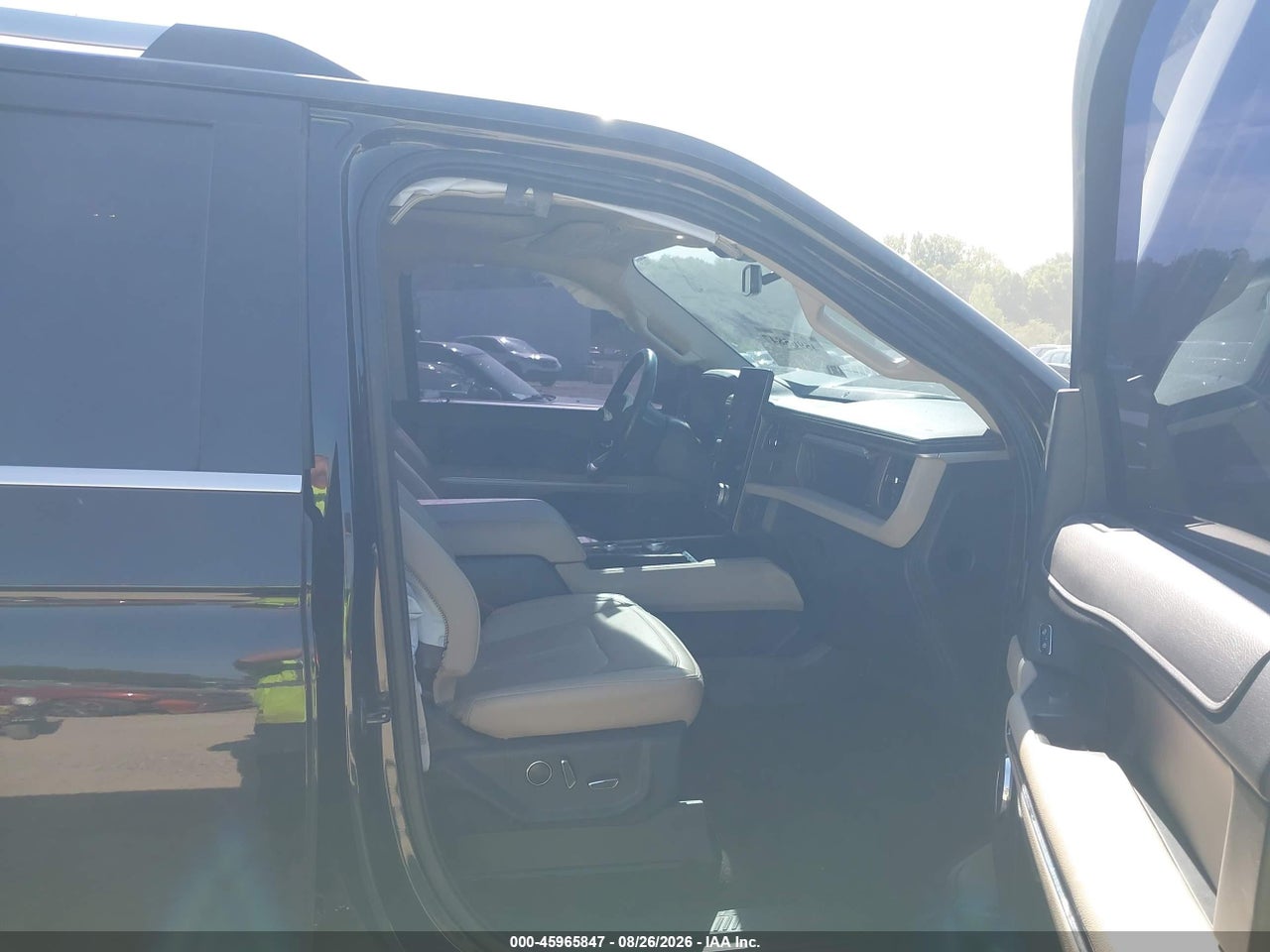 2023 FORD EXPEDITION LIMITED · 5/11