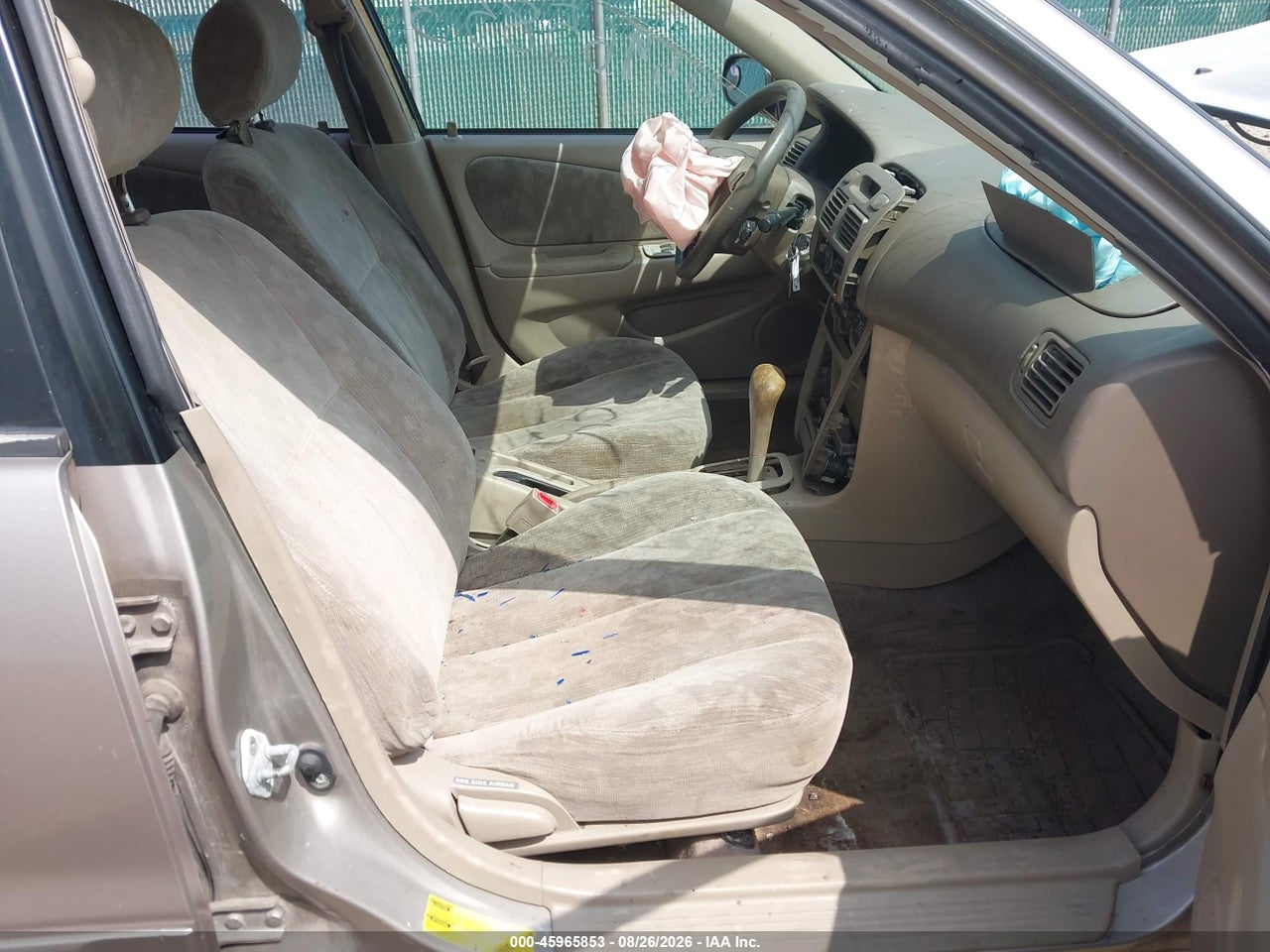 1998 TOYOTA COROLLA LE · 5/11