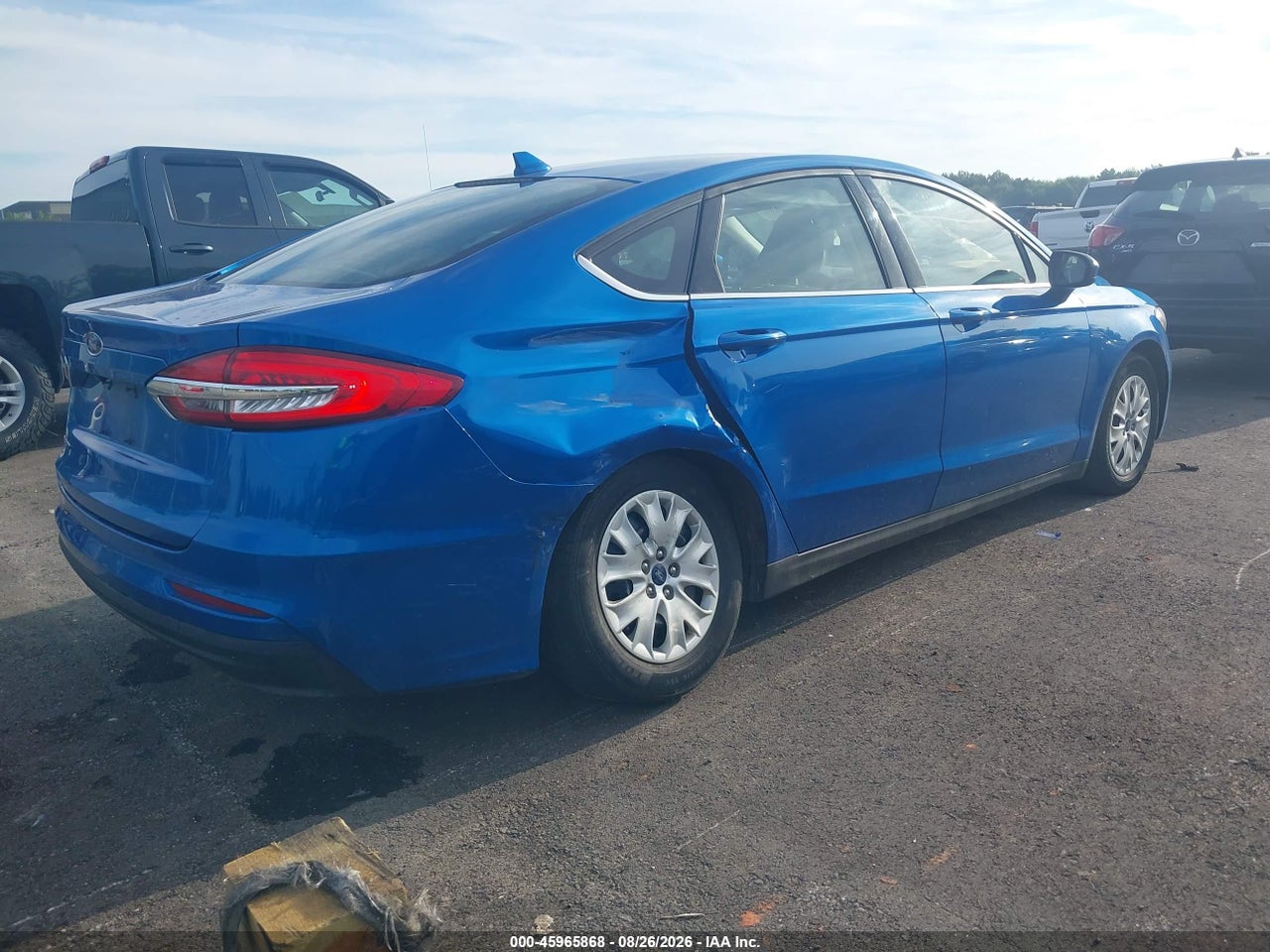 2020 FORD FUSION S · 4/11