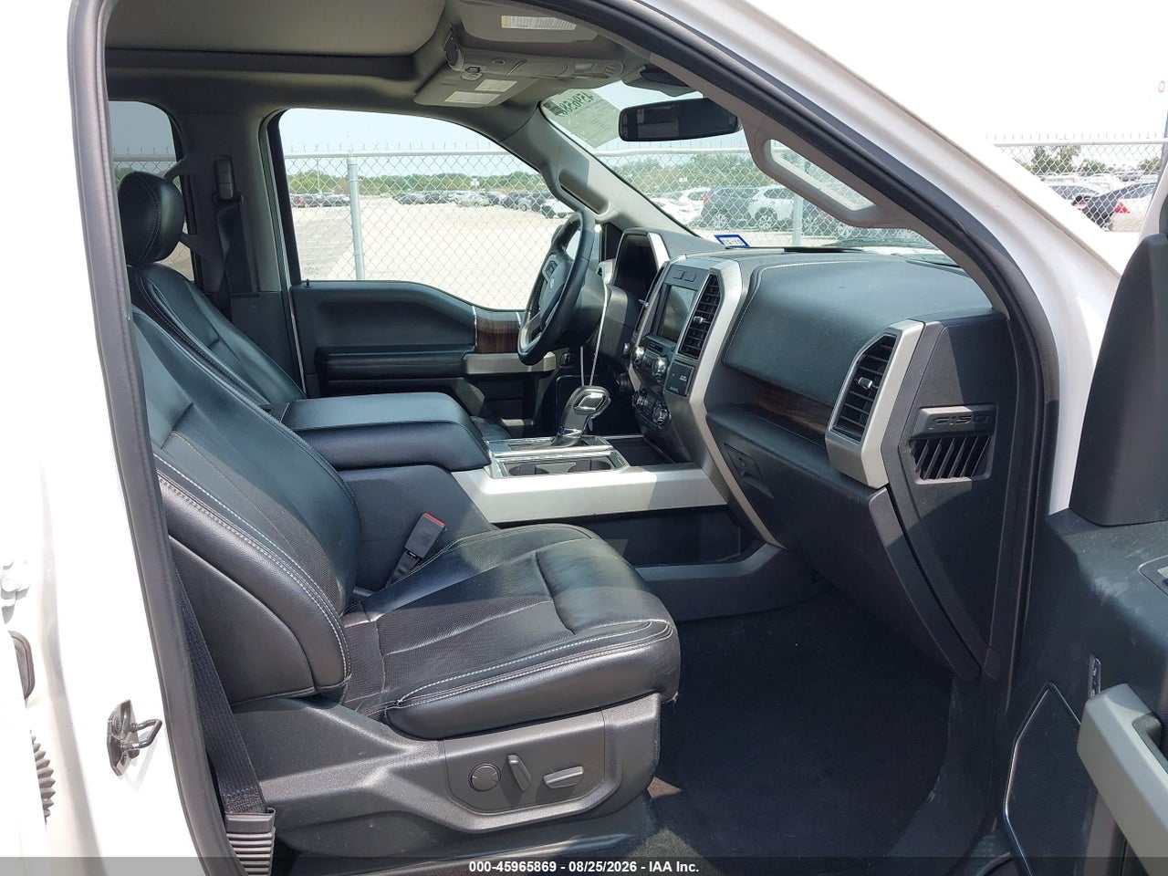2019 FORD F-150 LARIAT · 5/11