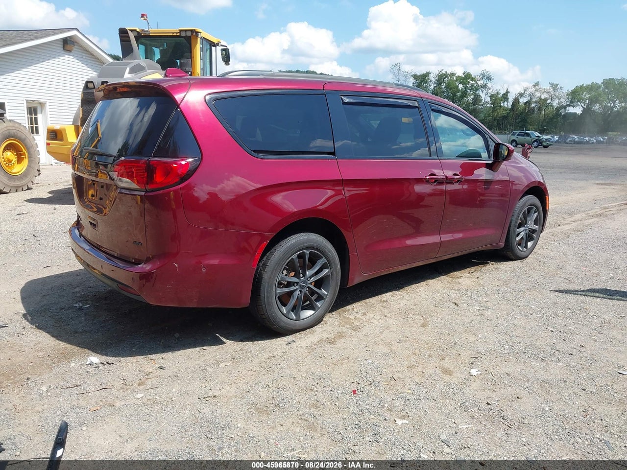 2020 CHRYSLER PACIFICA AWD LAUNCH EDITION · 4/11