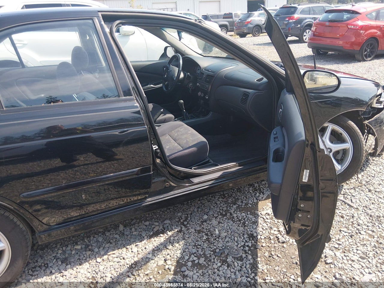 2001 NISSAN SENTRA SE · 5/11