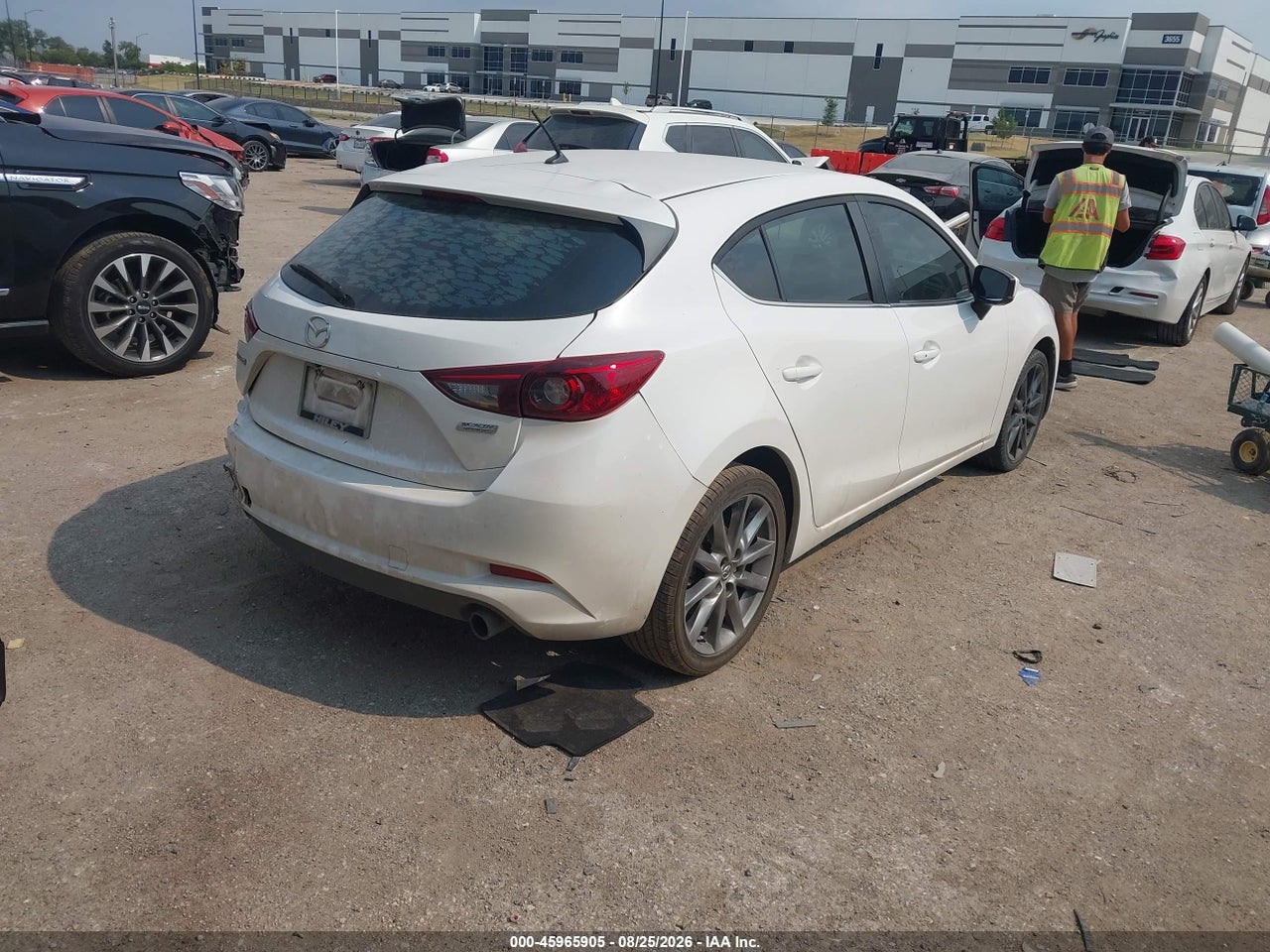 2018 MAZDA MAZDA3 TOURING · 4/11