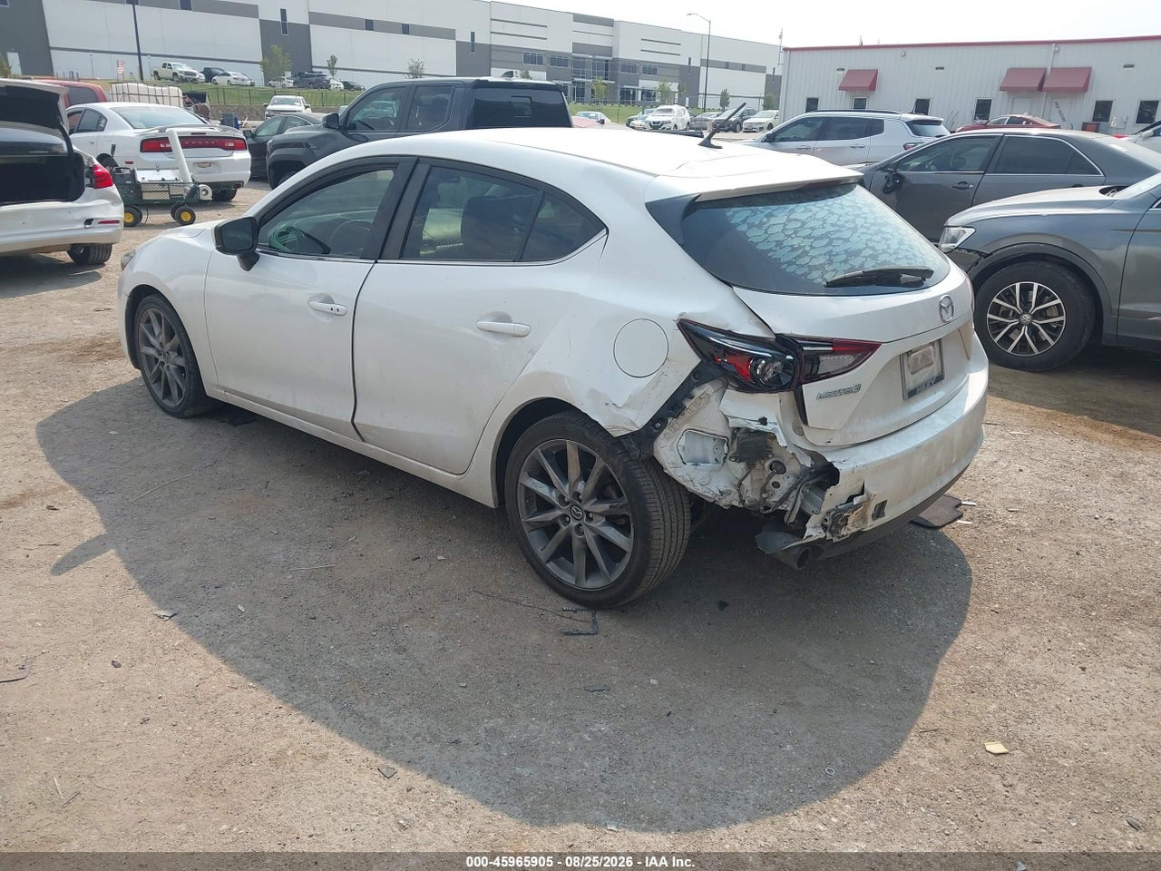 2018 MAZDA MAZDA3 TOURING · 3/11