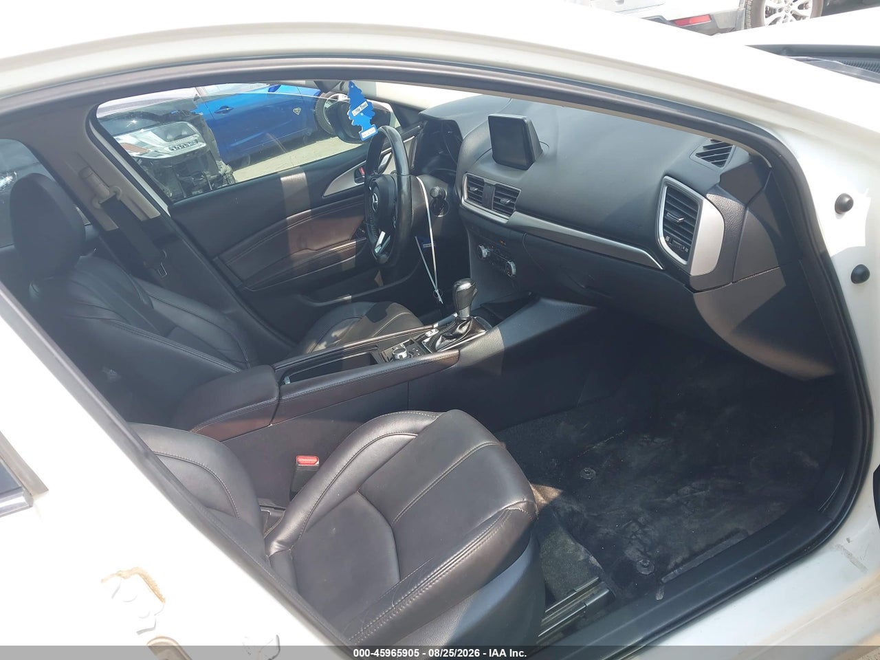 2018 MAZDA MAZDA3 TOURING · 5/11