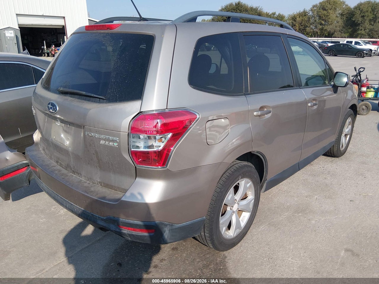 2014 SUBARU FORESTER 2.5I PREMIUM · 4/11
