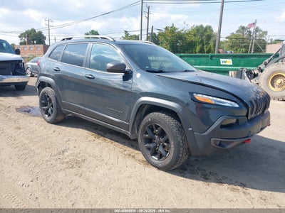 1C4PJMBS1GW****** · 2016 JEEP CHEROKEE TRAILHAWK