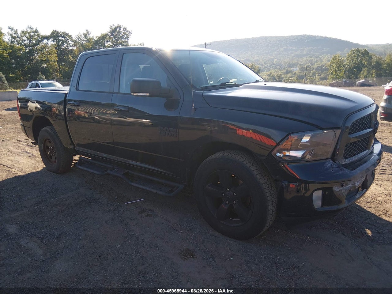 1C6RR7LG2JS****** · 2018 RAM 1500 BIG HORN  4X4 5'7 BOX