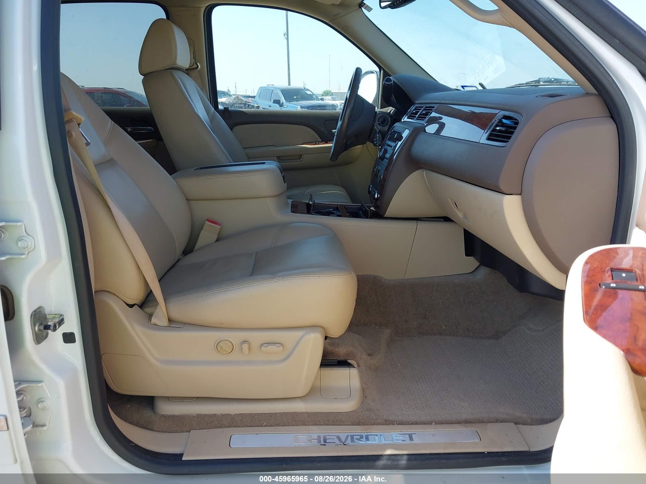 2009 CHEVROLET TAHOE LTZ · 5/11