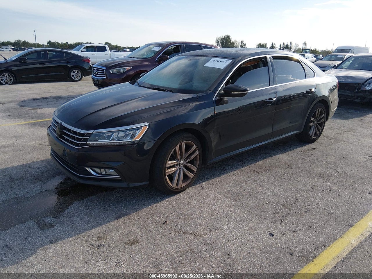 2018 VOLKSWAGEN PASSAT 2.0T SE · 2/11