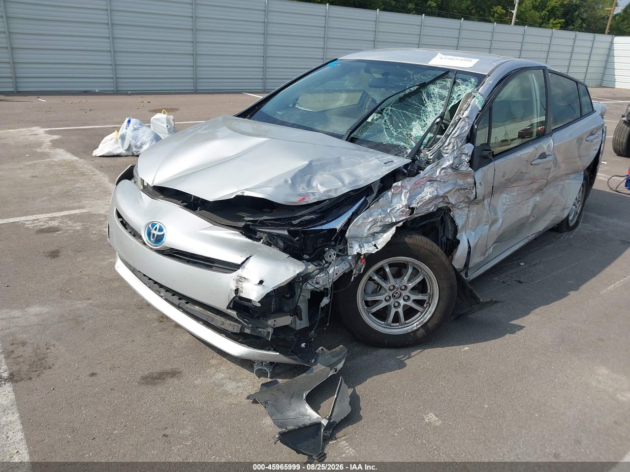 2016 TOYOTA PRIUS TWO · 6/11