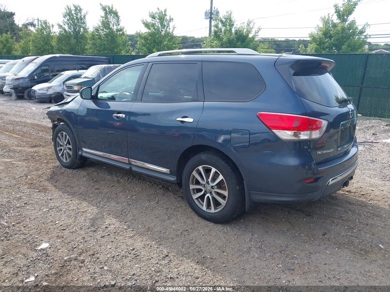 2014 NISSAN PATHFINDER SL · 3/11