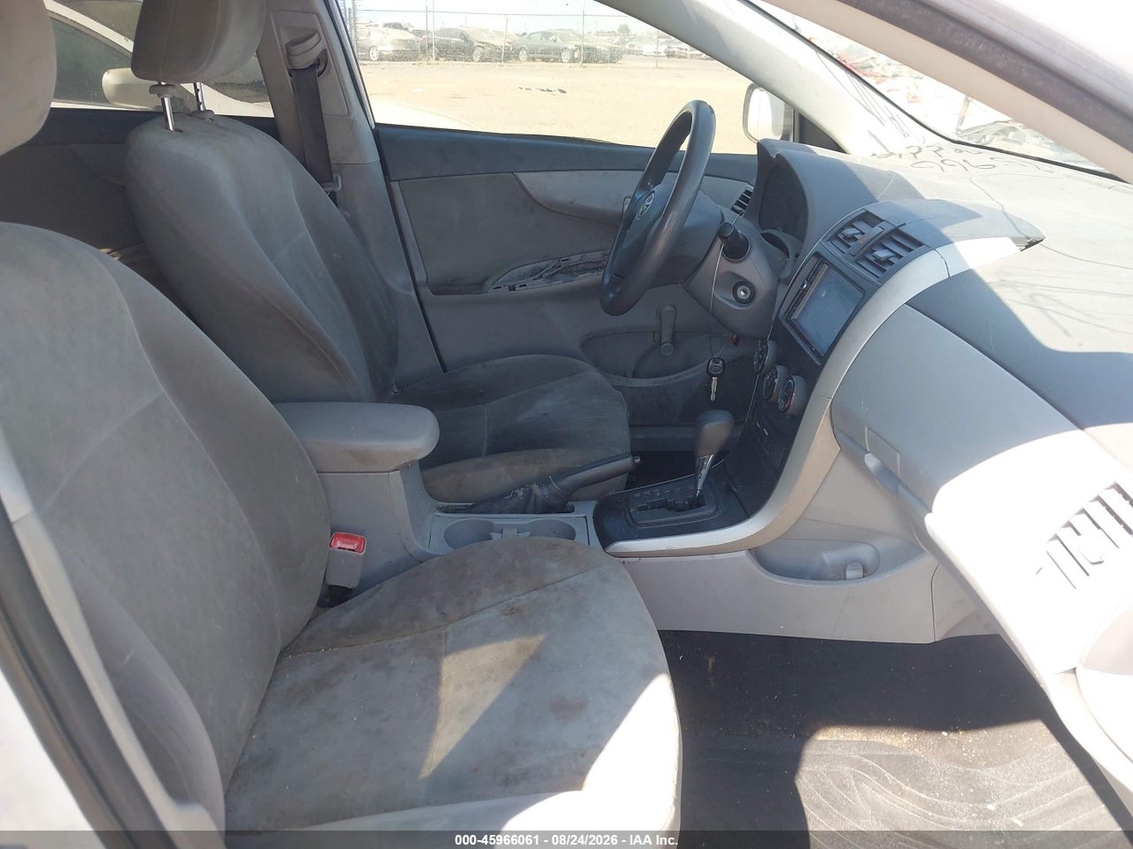 2010 TOYOTA COROLLA · 5/11