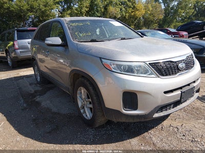 5XYKT3A68FG****** · 2015 KIA SORENTO LX