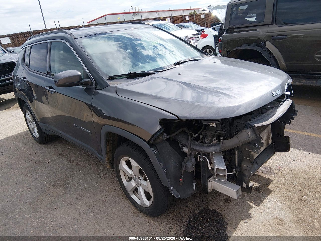 3C4NJDBB0LT****** · 2020 JEEP COMPASS LATITUDE 4X4