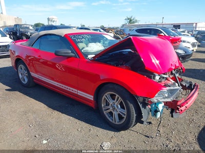 1ZVBP8EM1D5****** · 2013 FORD MUSTANG V6