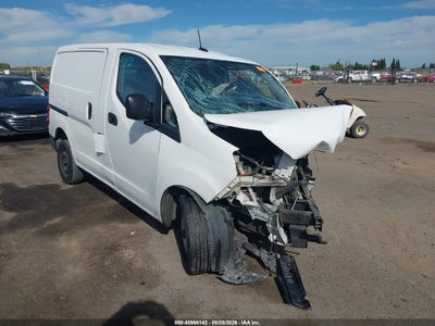3N6CM0KN0FK****** · 2015 NISSAN NV200 SV
