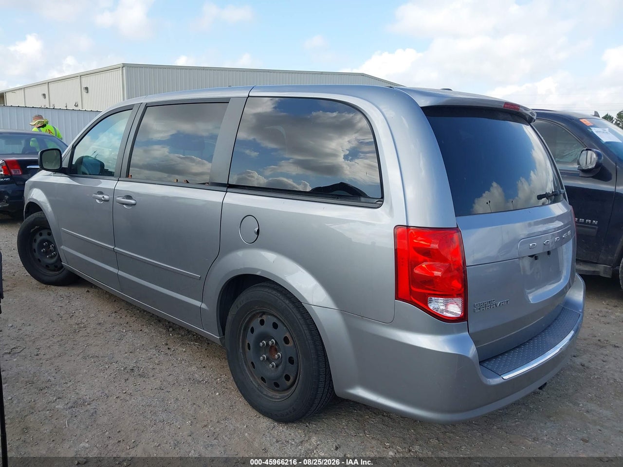 2016 DODGE GRAND CARAVAN SE · 3/11
