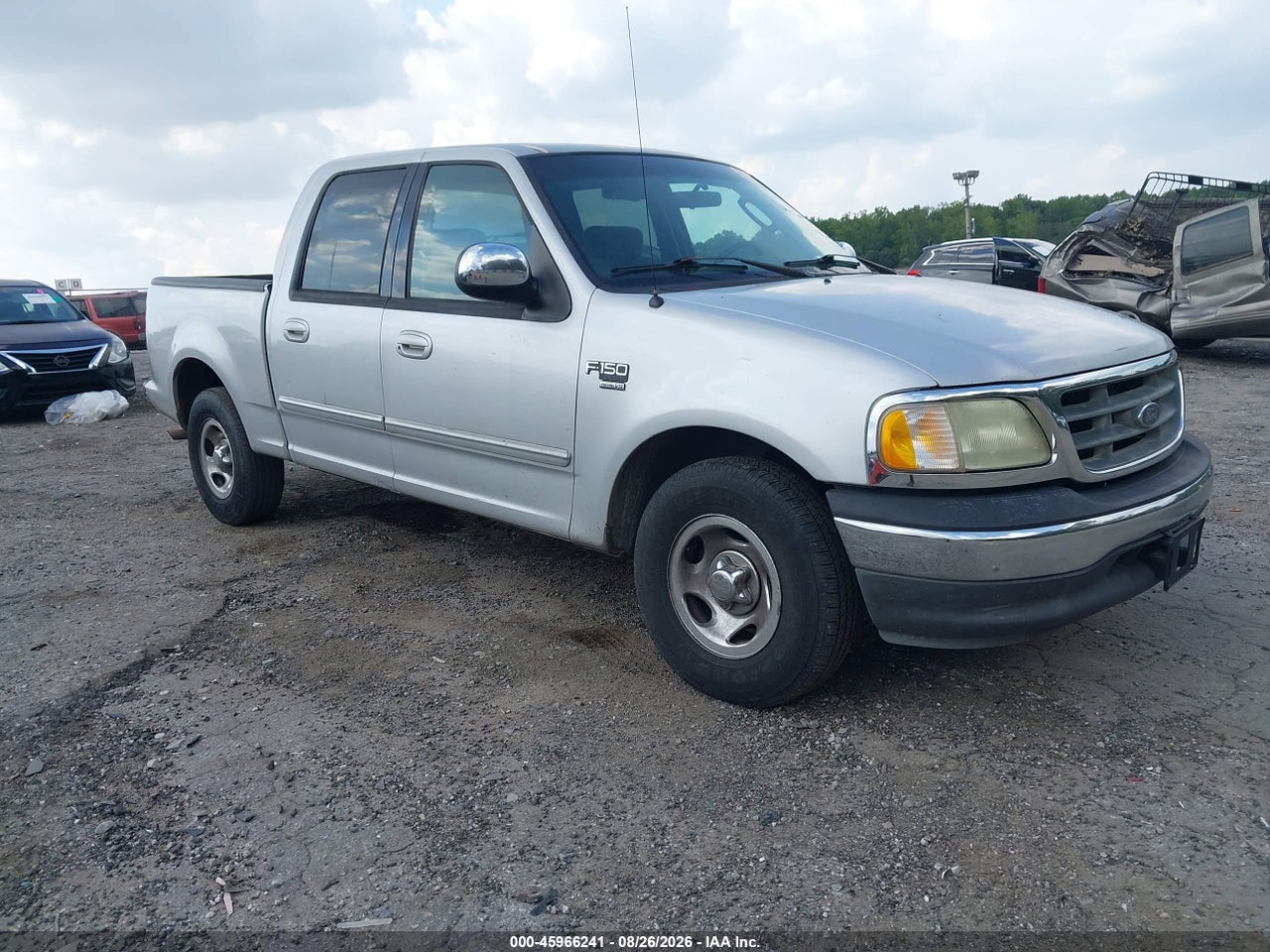 1FTRW07672K****** · 2002 FORD F-150 LARIAT/XLT