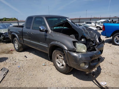 2003 TOYOTA TUNDRA SR5 V8