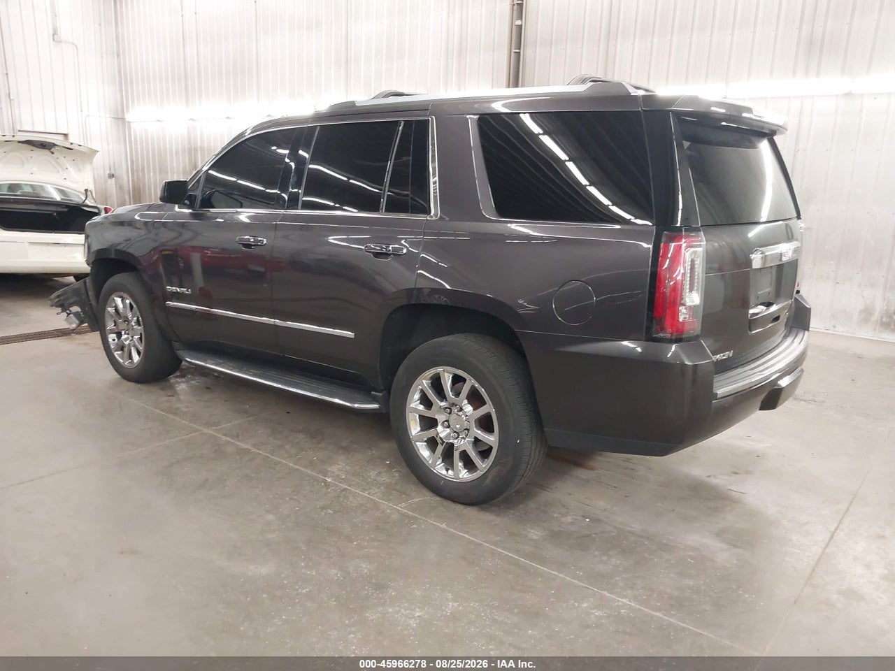 2017 GMC YUKON DENALI · 3/11