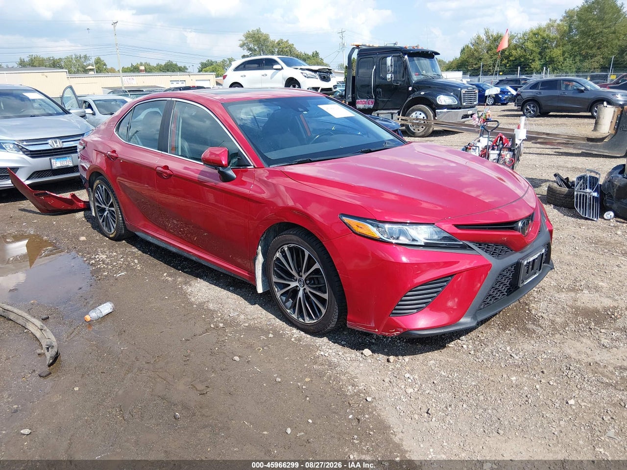 2020 TOYOTA CAMRY SE