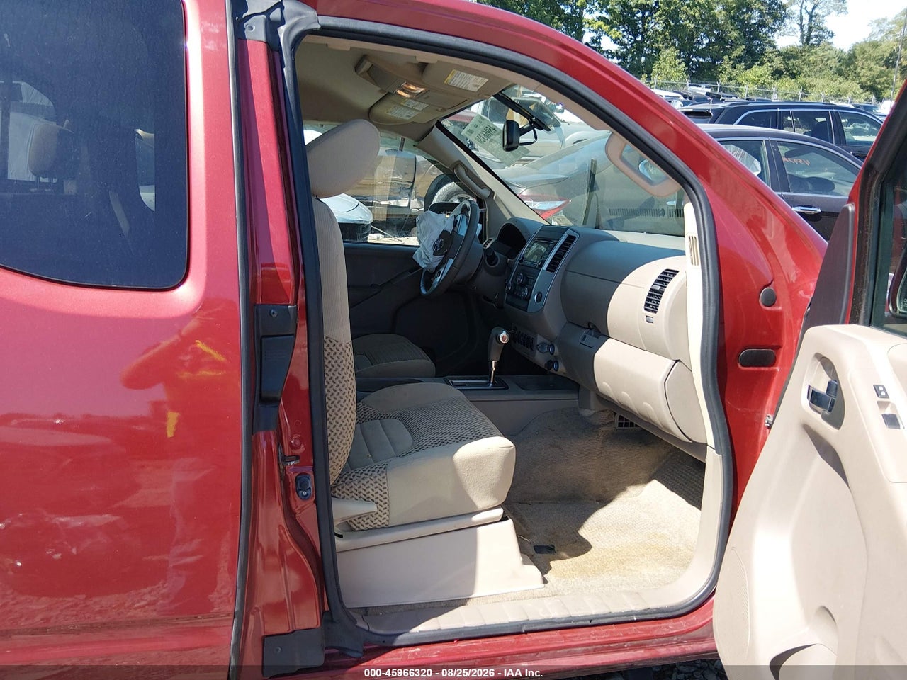 2015 NISSAN FRONTIER SV · 5/11