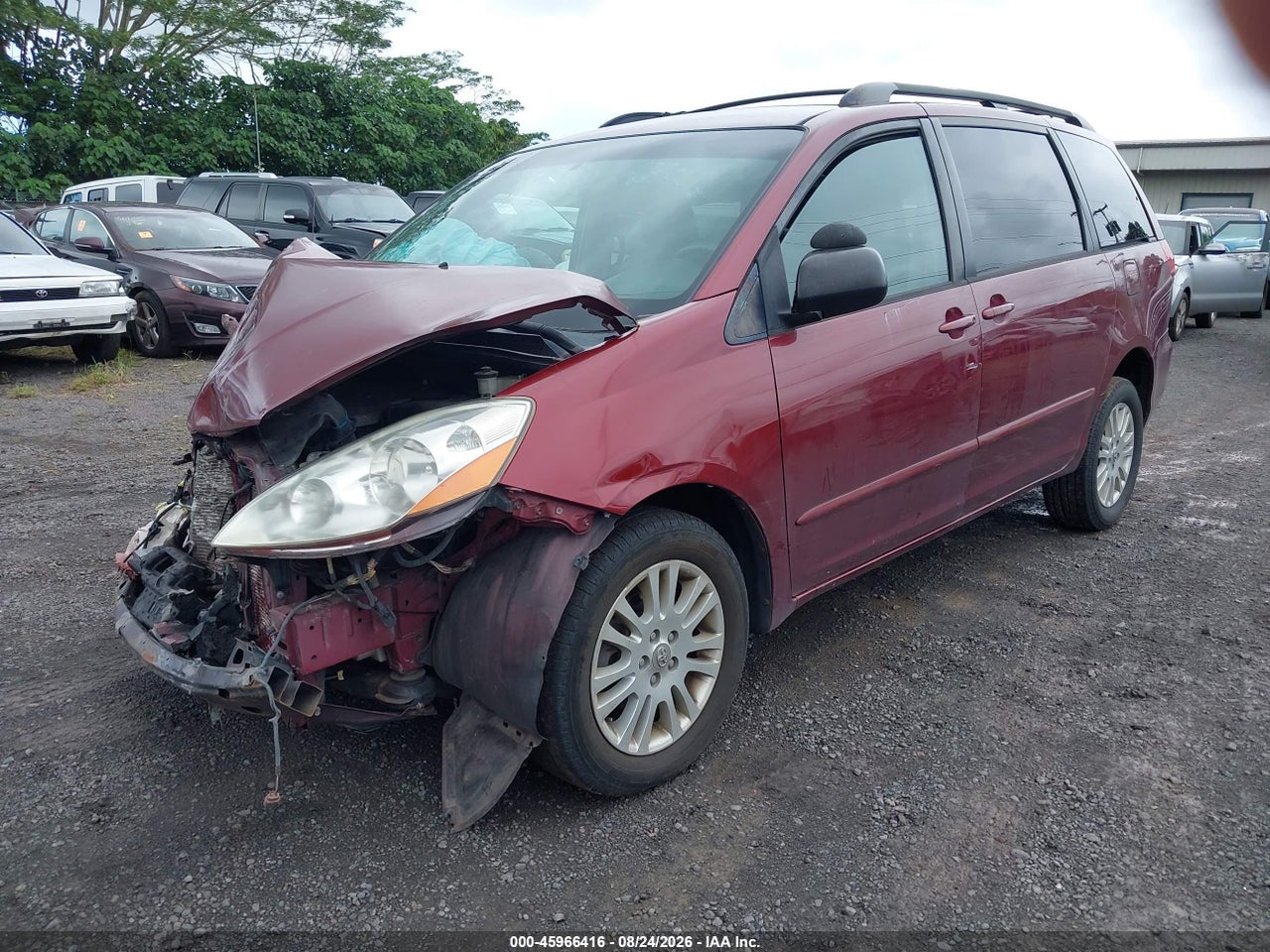2008 TOYOTA SIENNA LE · 2/11