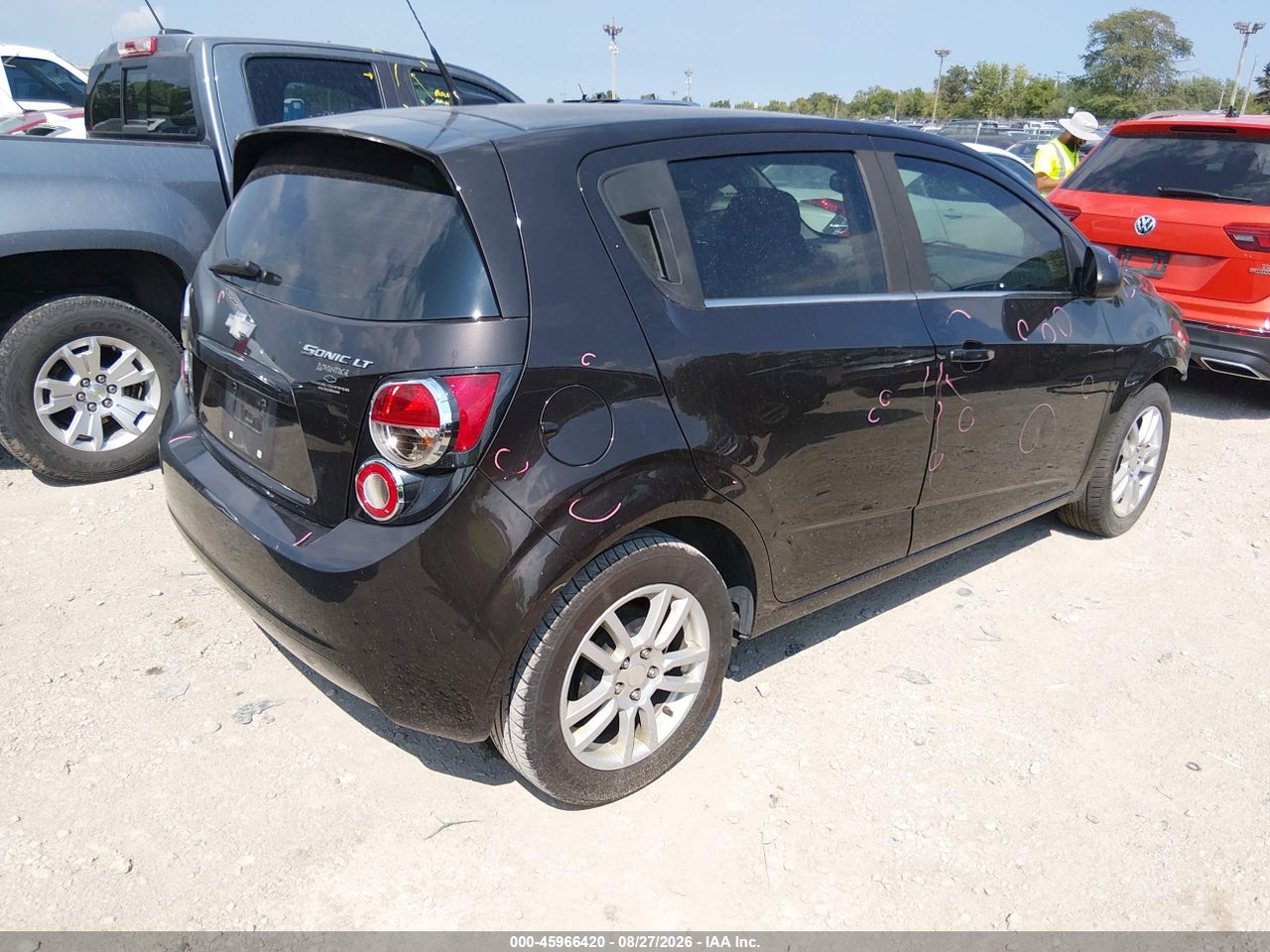 2014 CHEVROLET SONIC LT AUTO · 4/11