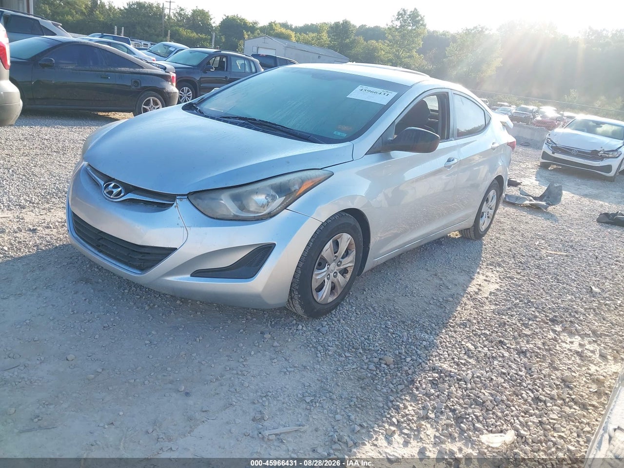 2016 HYUNDAI ELANTRA SE · 2/11