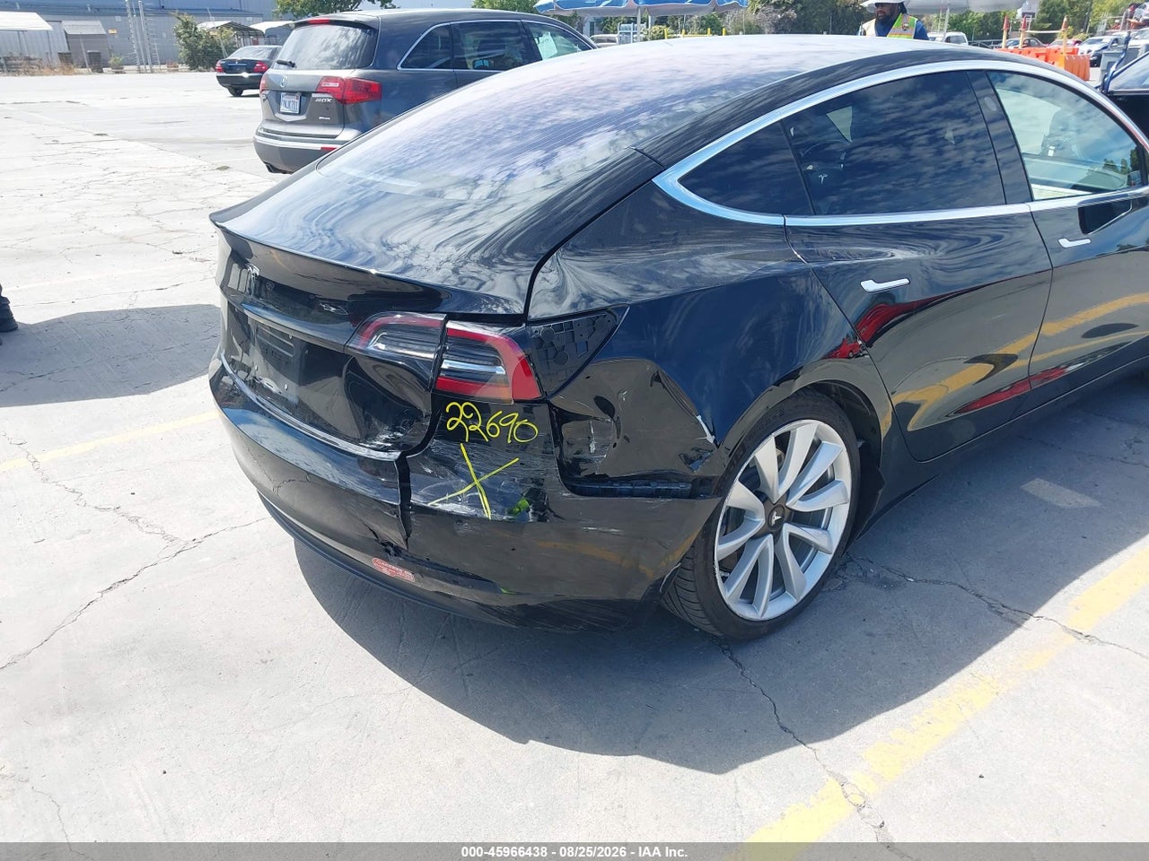 2018 TESLA MODEL 3 LONG RANGE/MID RANGE · 6/11