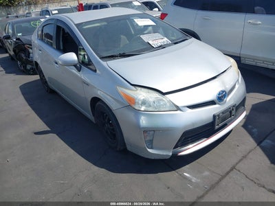 2013 TOYOTA PRIUS THREE