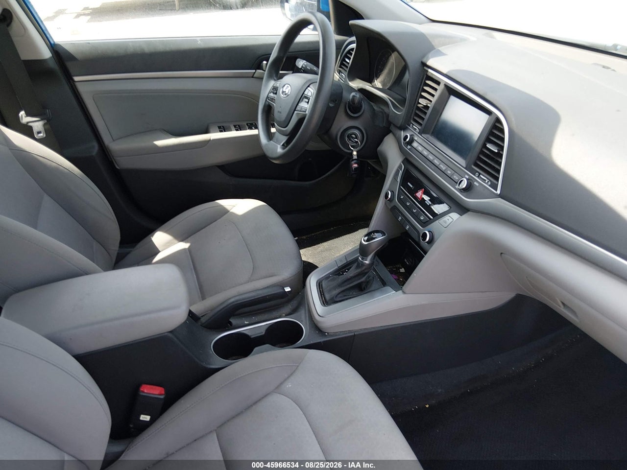 2017 HYUNDAI ELANTRA SE · 5/11