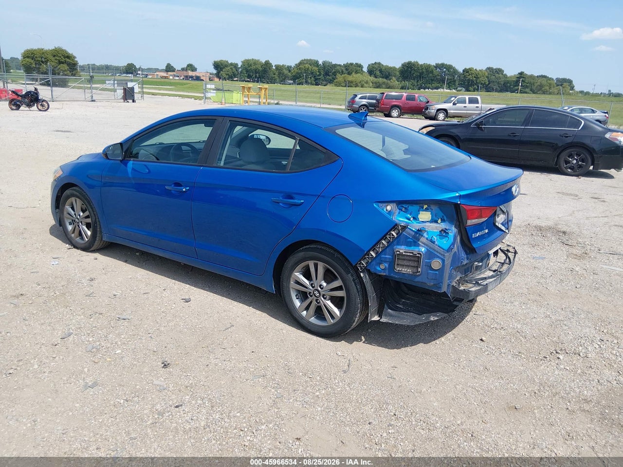 2017 HYUNDAI ELANTRA SE · 3/11