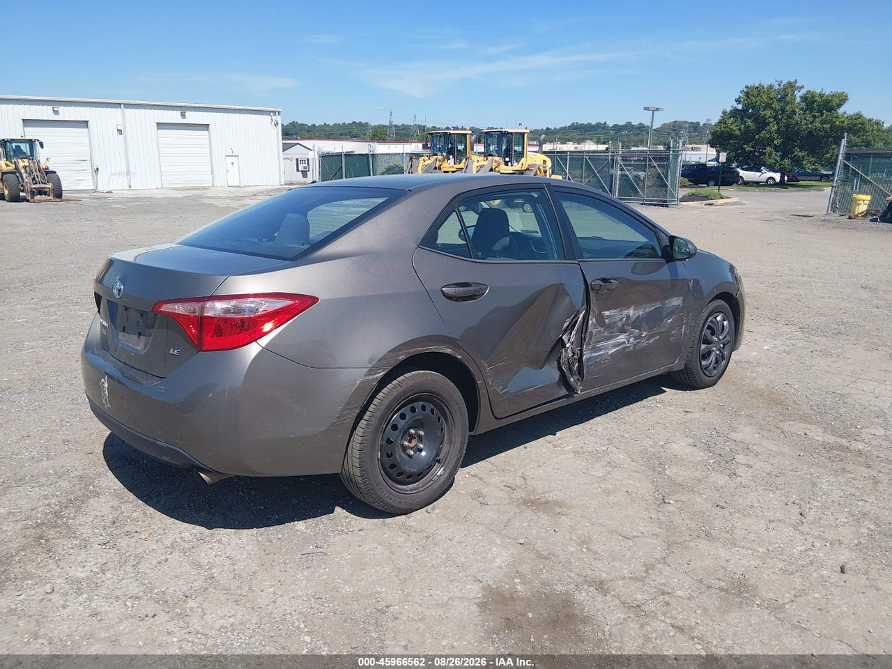 2019 TOYOTA COROLLA LE · 4/11