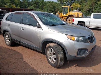 5XYKT3A13DG****** · 2013 KIA SORENTO LX