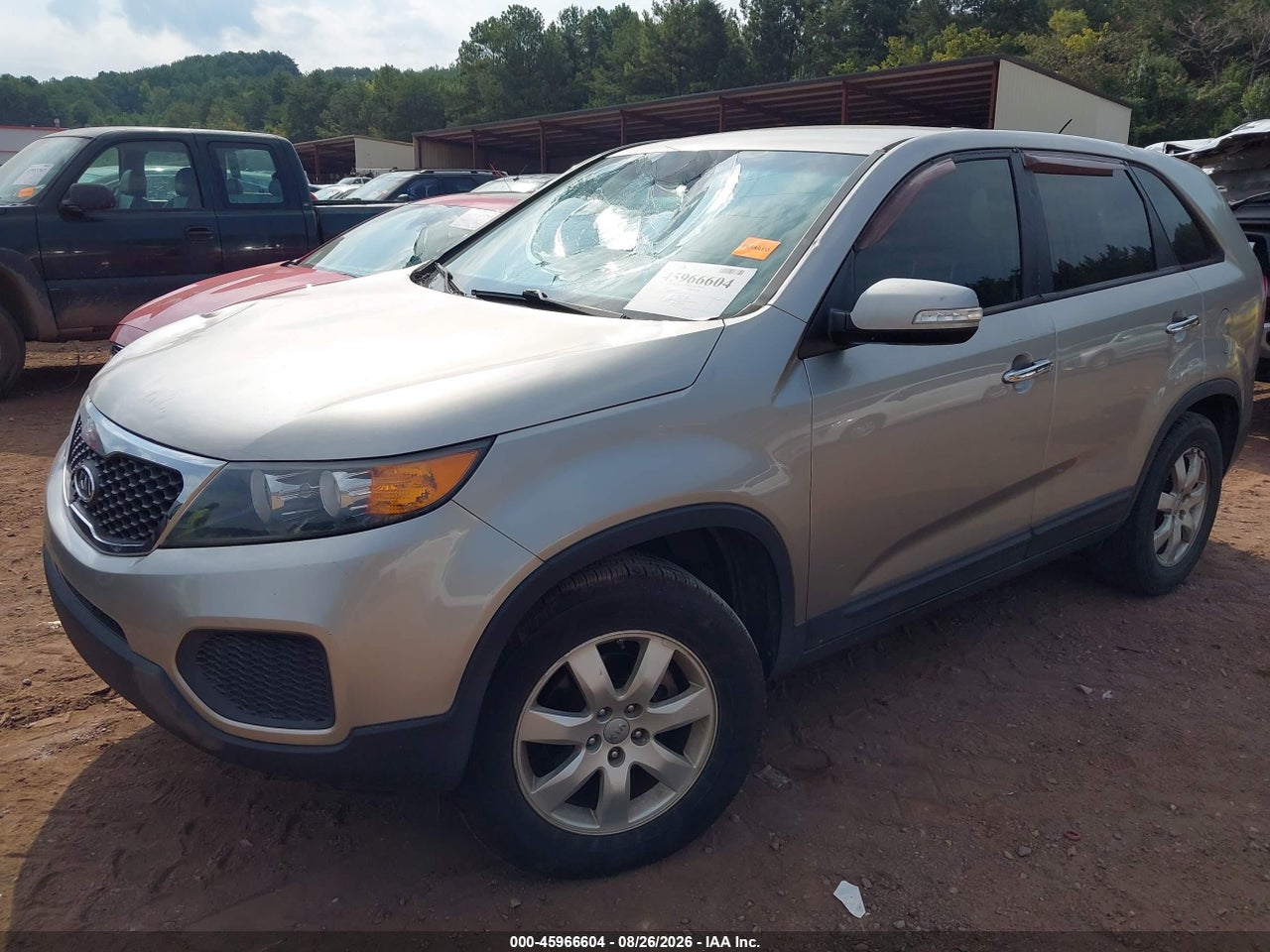 2013 KIA SORENTO LX · 2/10