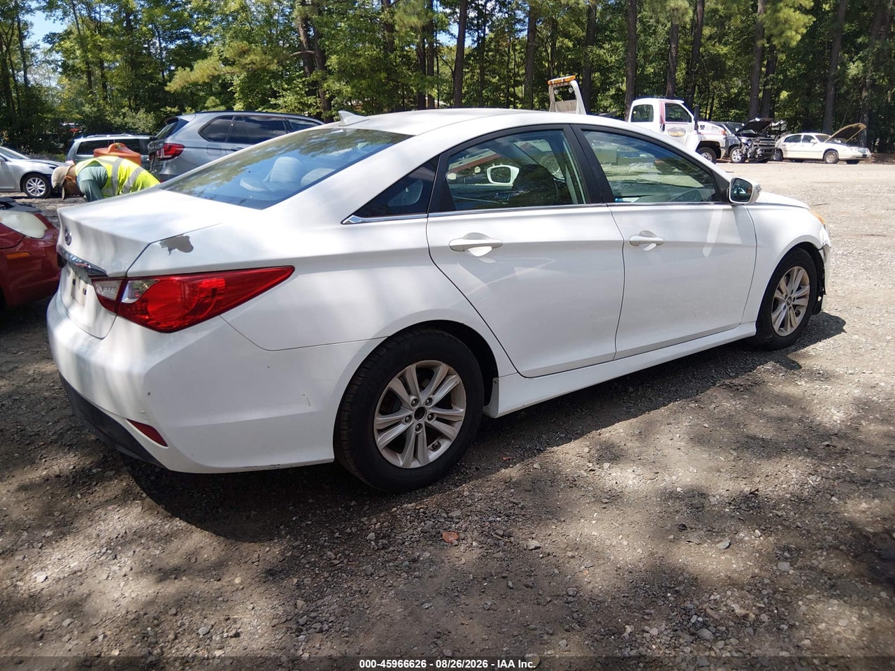 2014 HYUNDAI SONATA GLS · 4/11