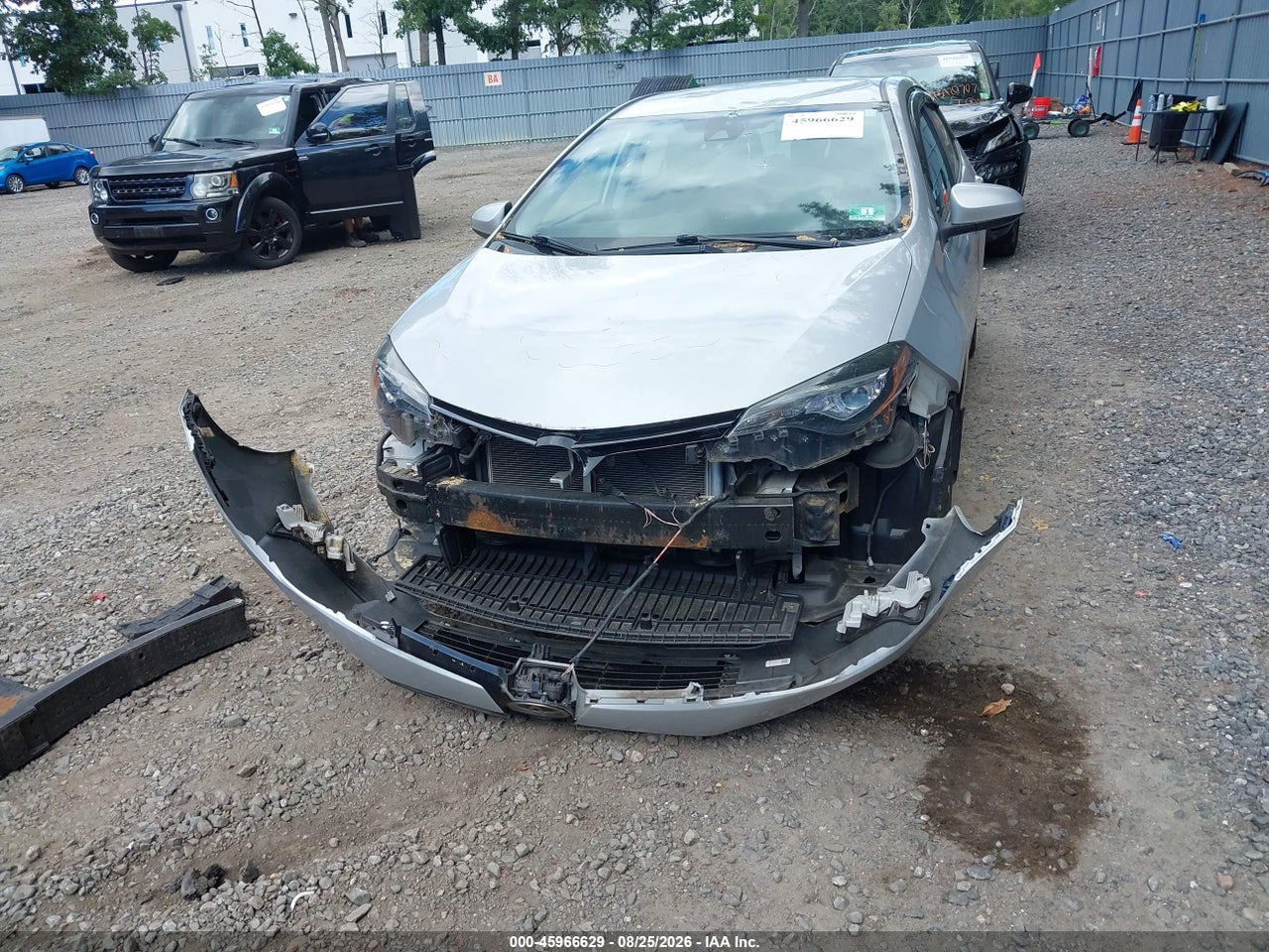 2017 TOYOTA COROLLA LE · 6/11