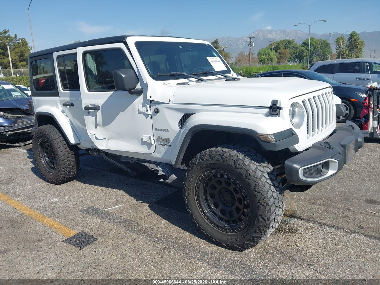 1C4HJXEN8LW****** · 2020 JEEP WRANGLER UNLIMITED SAHARA 4X4